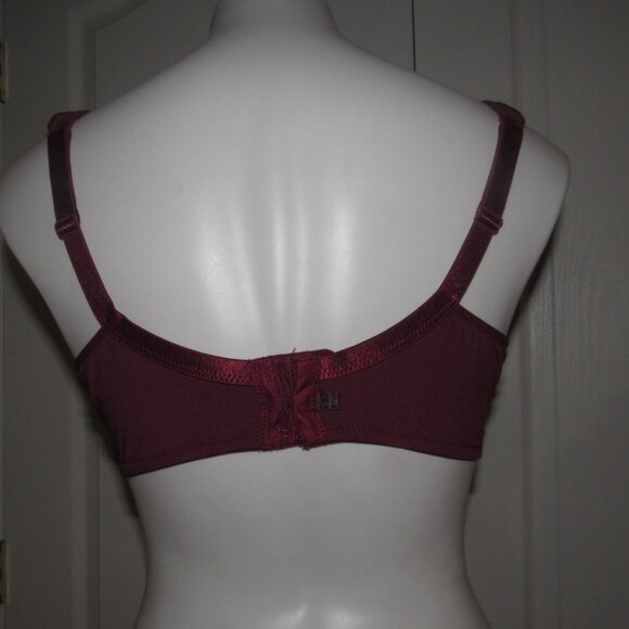 JESSICA SIMPSON Burgandy Underwire Padded Bra Size 38C - Picture 3 of 4